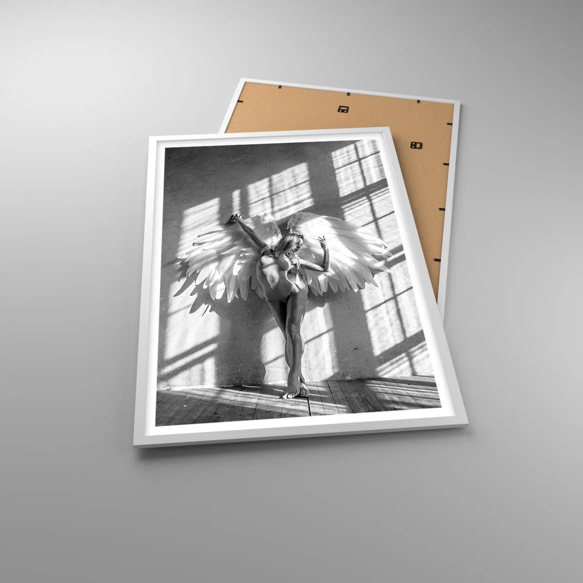 Poster in een witte lijst - Recht uit de hemel - 61x91 cm