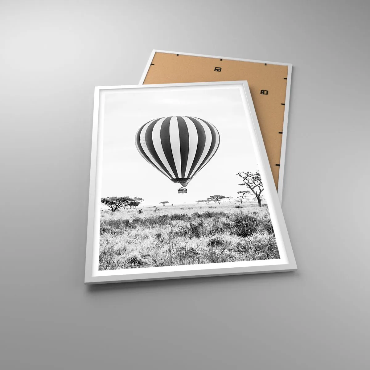 Poszter fekete keretben - A szavanna felett - 61x91 cm