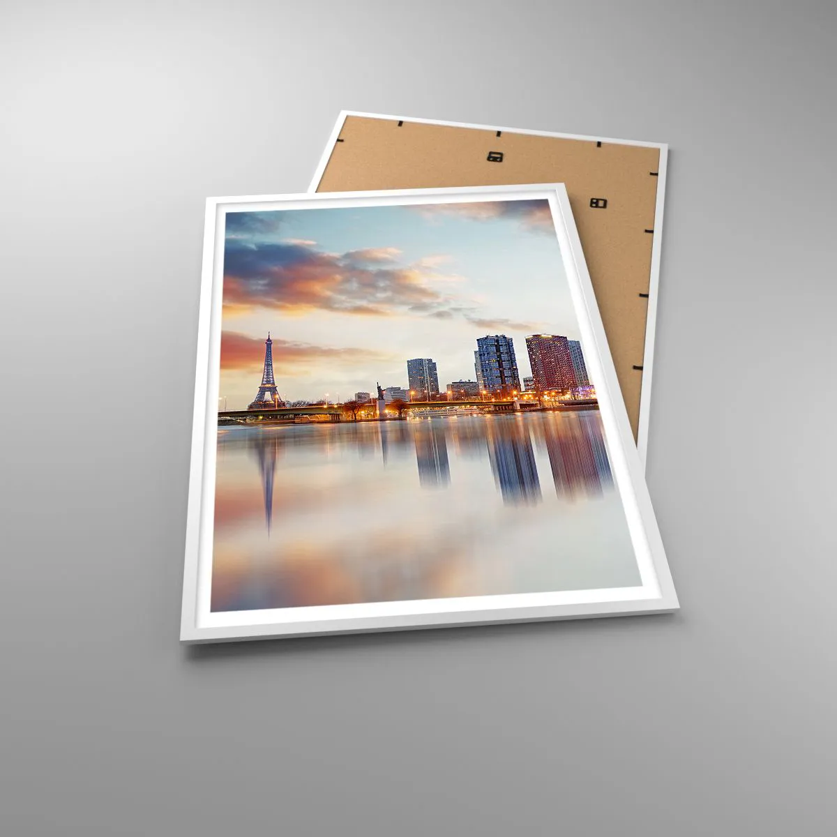 Poster in einem weißen Rahmen - Die monumentale Ruhe von Paris - 70x100 cm