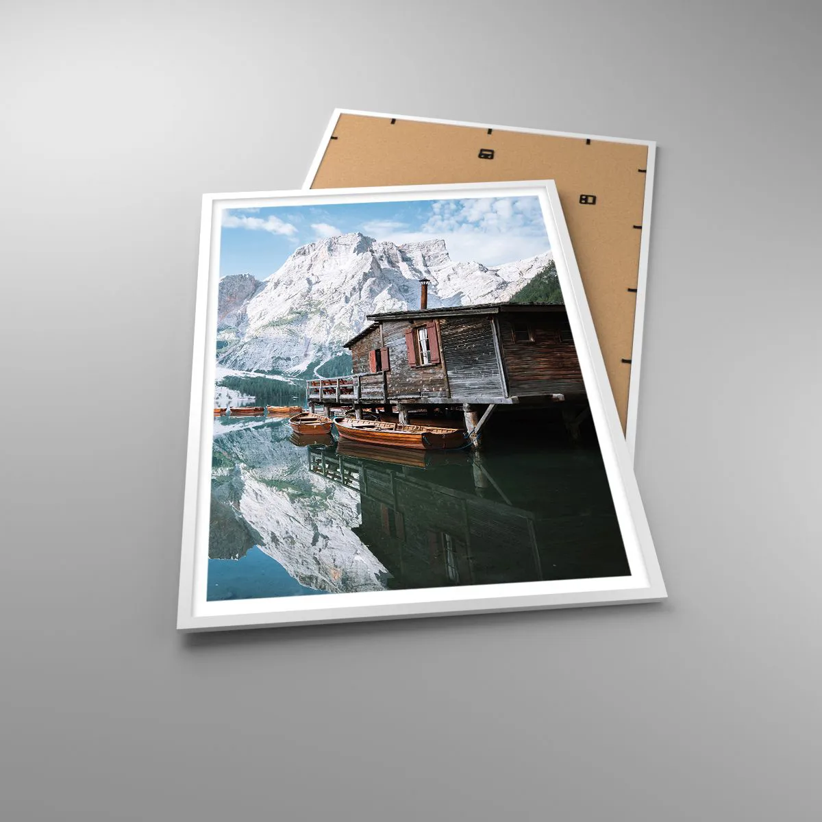 Affiche dans un cadre blanc - Poster - Un matin cristallin en montagne - 70x100 cm