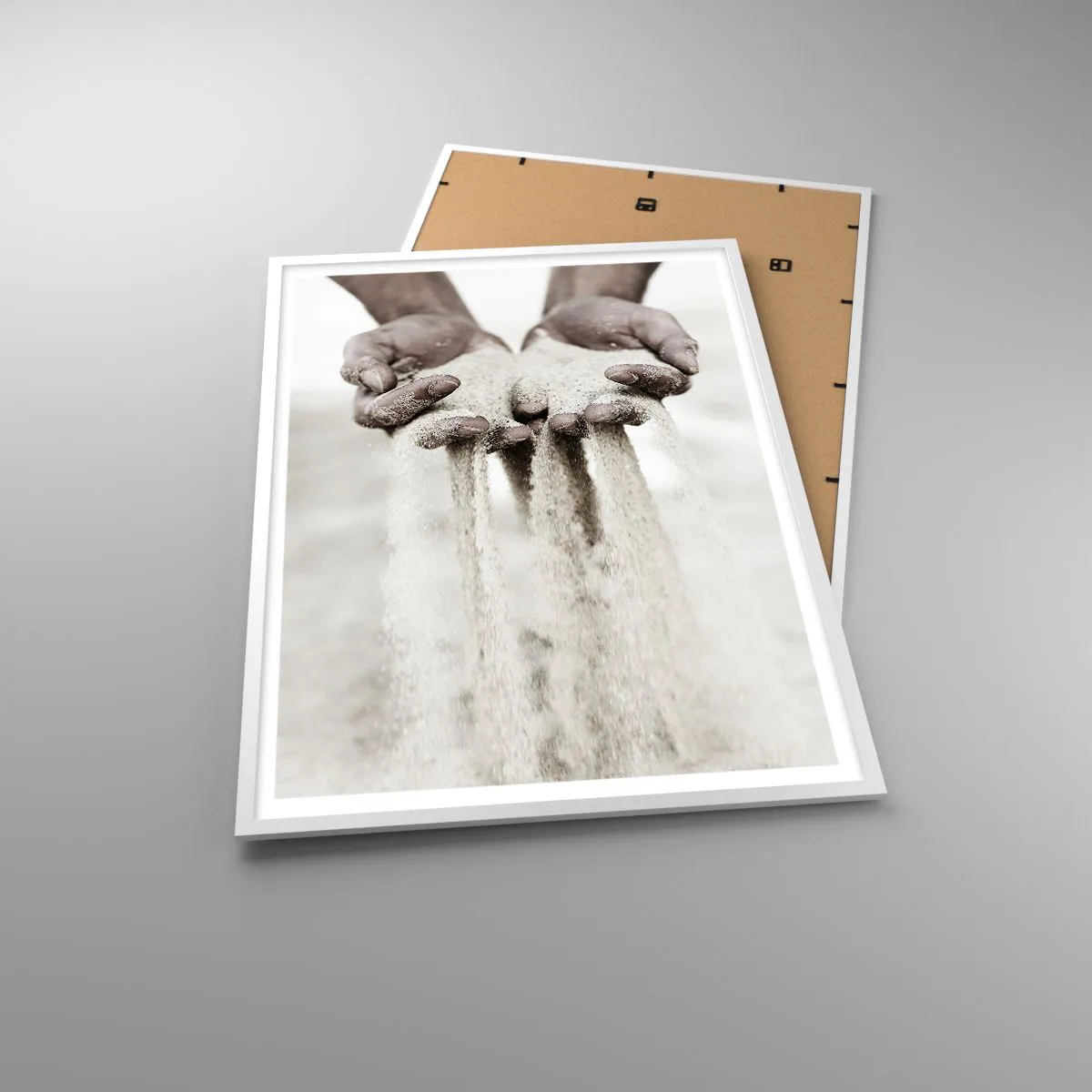 Affiche dans un cadre blanc - Poster - Avec ces mains… - 70x100 cm