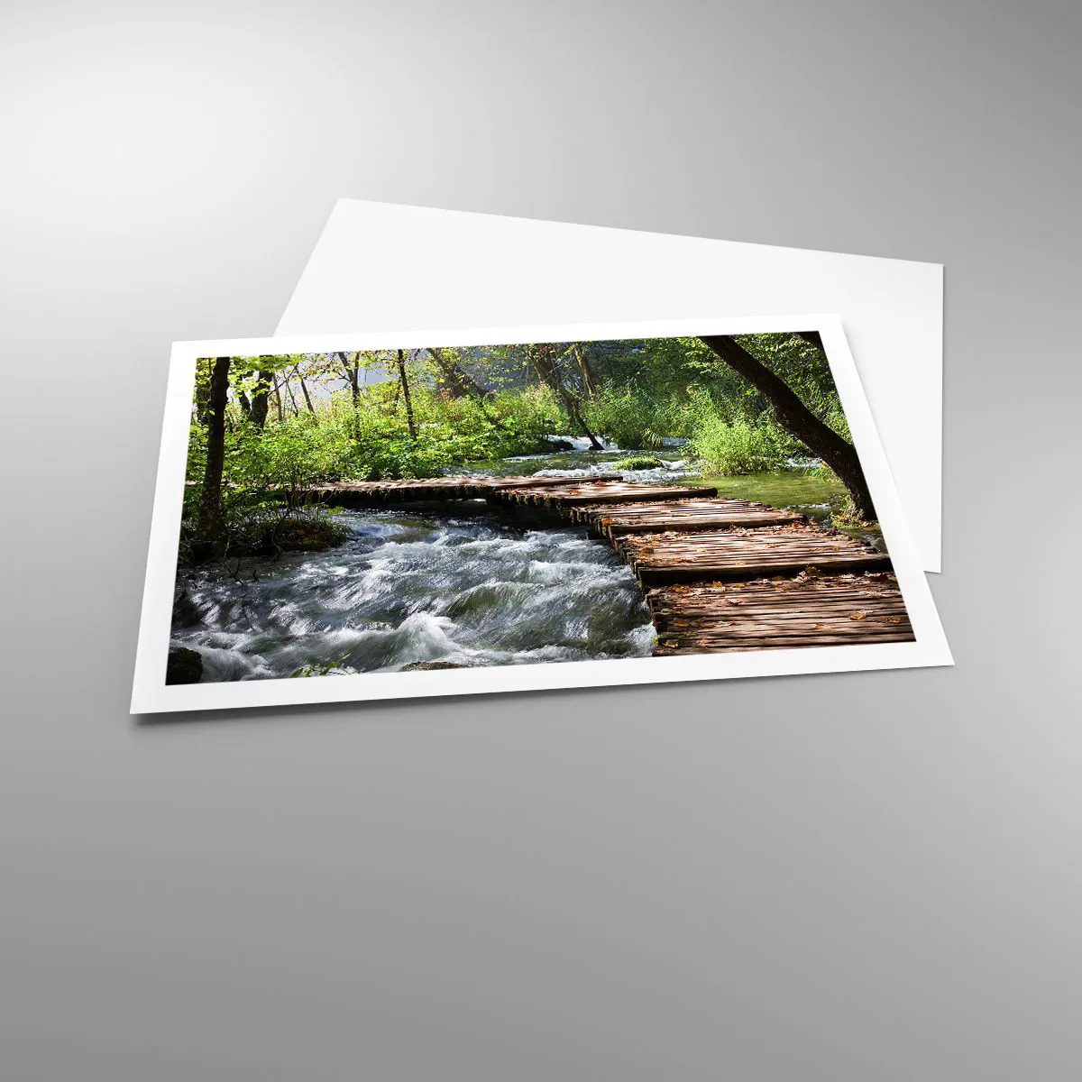 Plakát - U zpěněného vodopádu - 91x61 cm