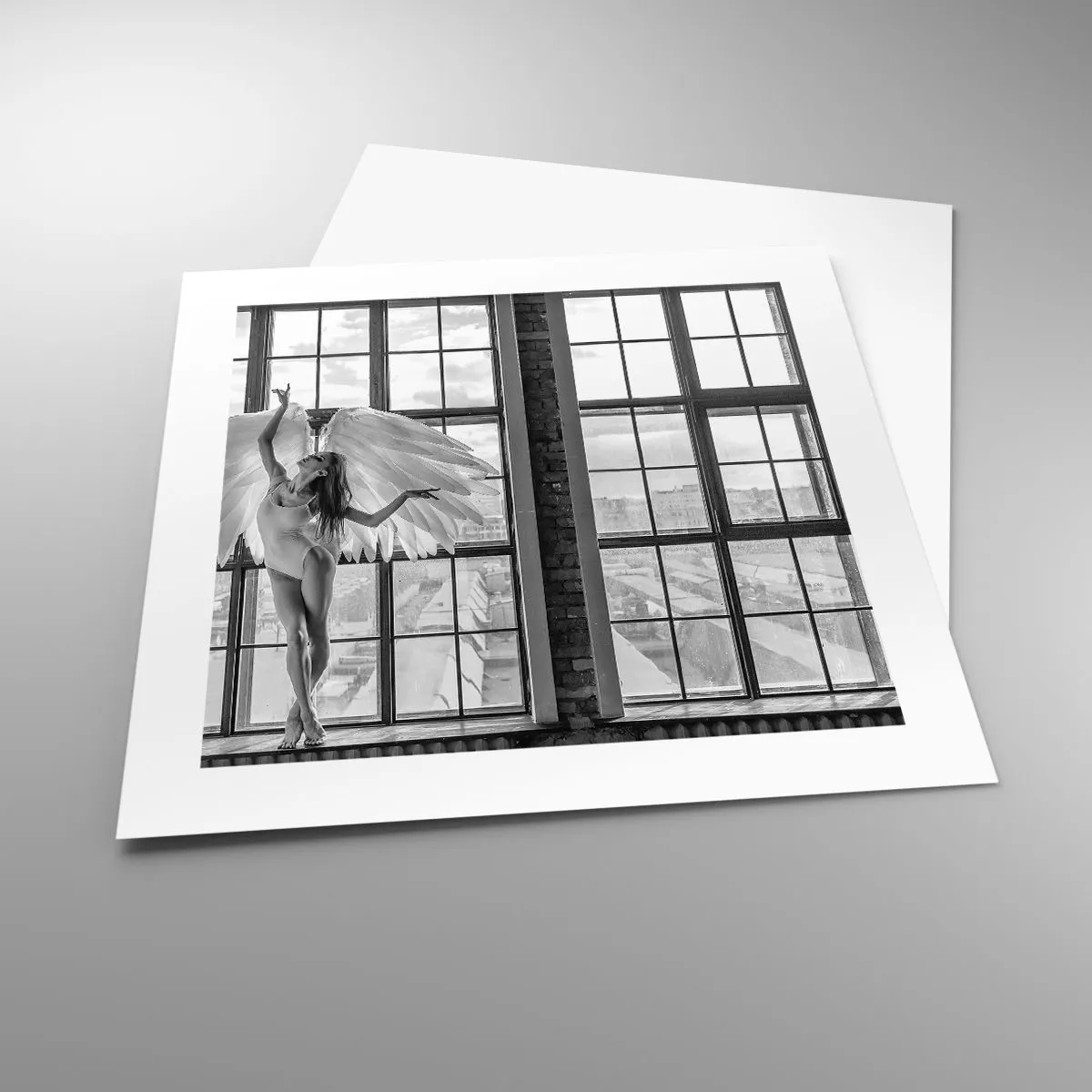 Poster - Orașul îngerilor dansatori? - 40x40 cm