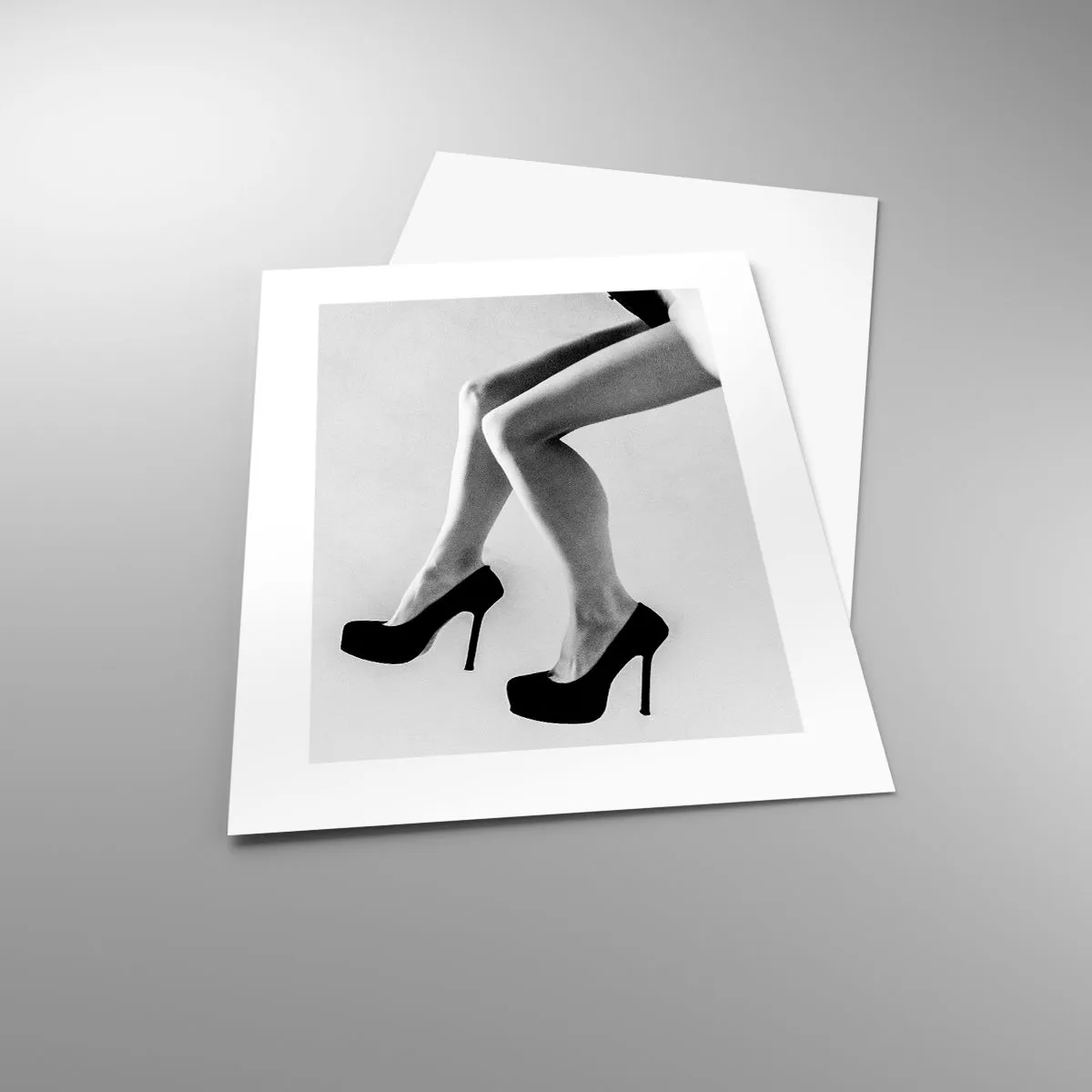 Plakat - Wieczna kobiecość - 30x40 cm