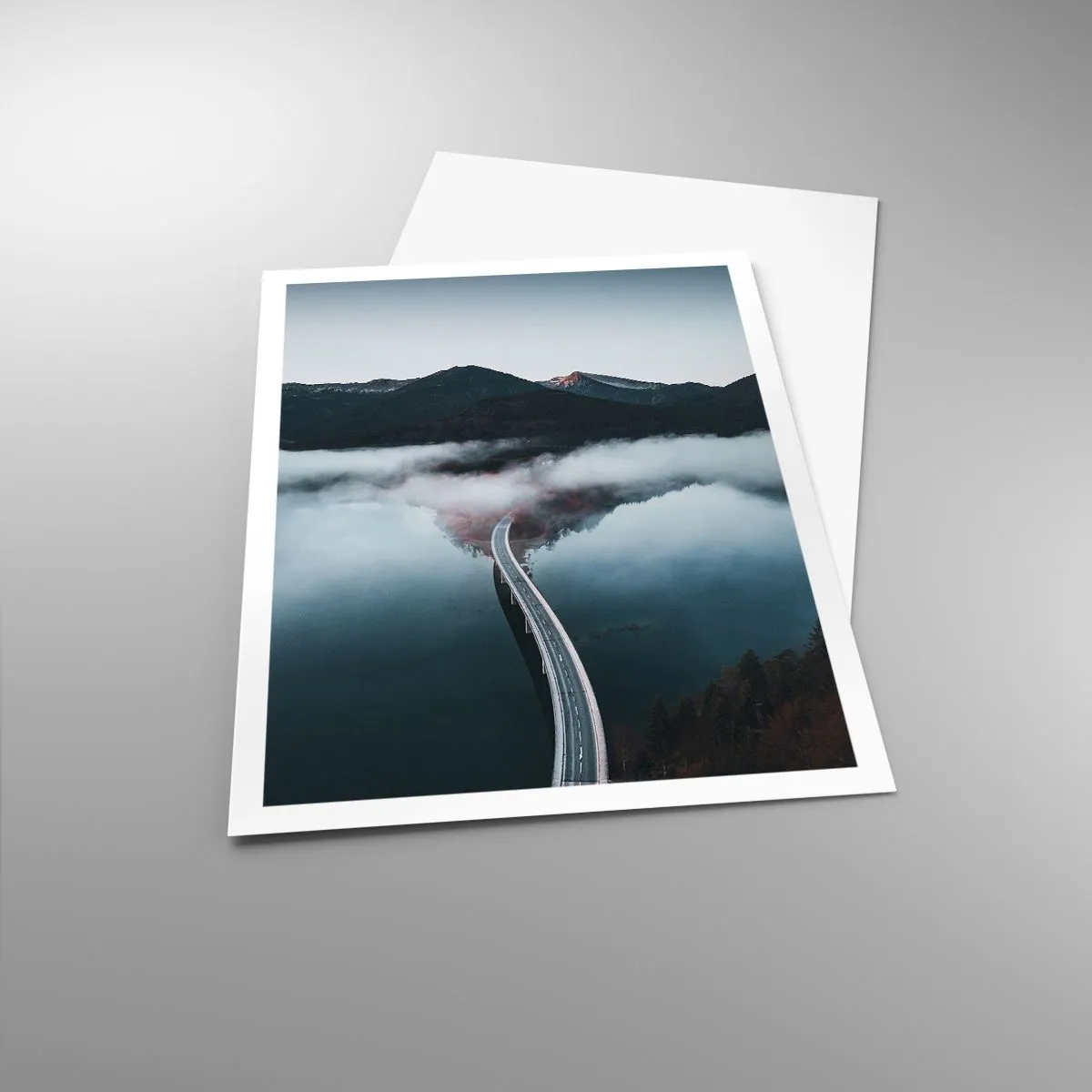 Pôster - Sobre a água tão lisa quanto um espelho - 70x100 cm