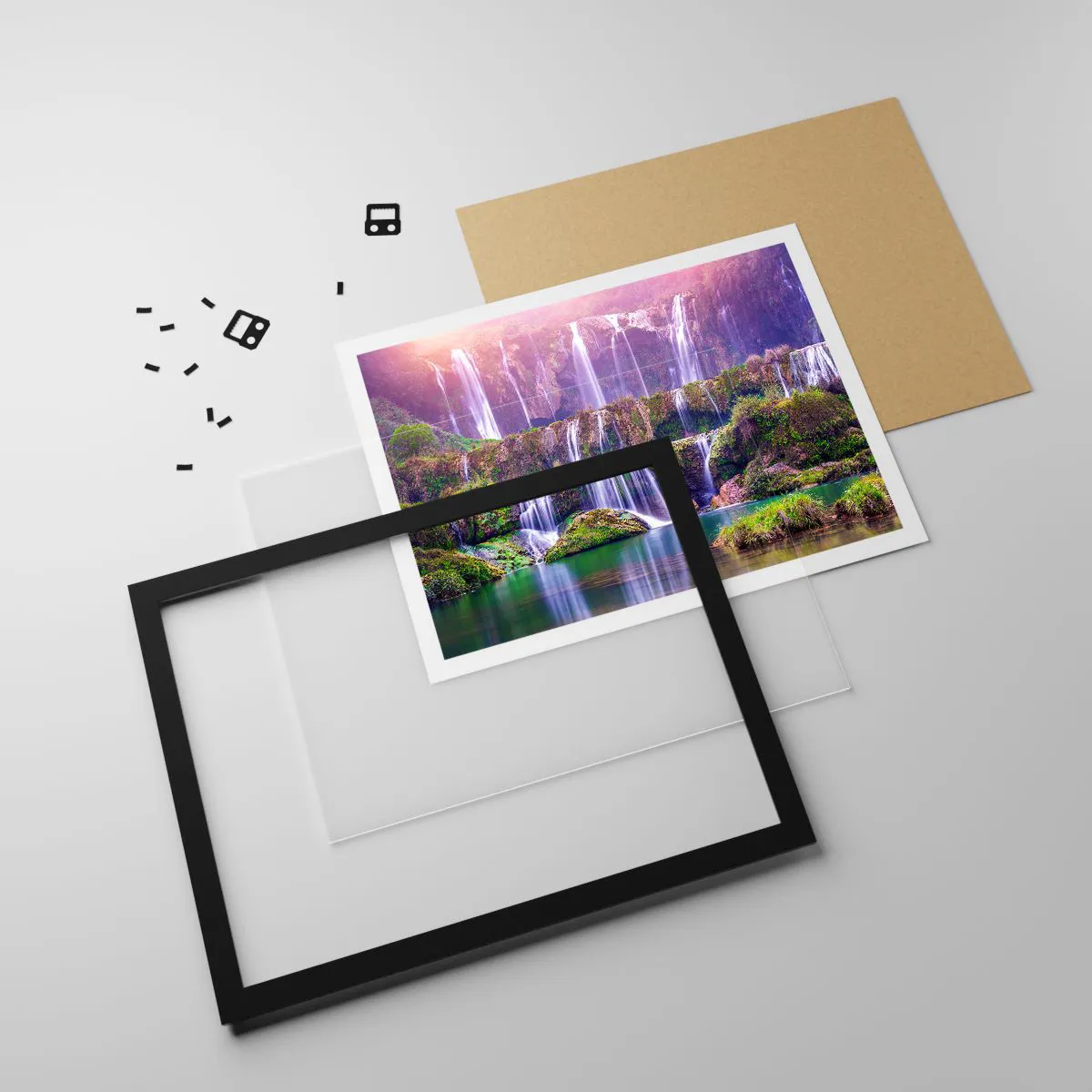 Poster in einem schwarzem Rahmen - Wasserfälle umgeben von Grün mit pastellfarbener Beleuchtung - 70x50cm - Treppe zum Himmel - Moderne Wanddekoration für Wohnzimmer und Schlafzimmer ARTTOR