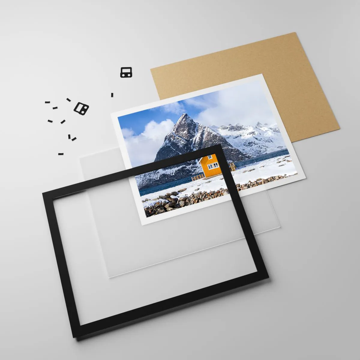 Plakat i sort ramme - Skandinavisk ferie - 40x30 cm