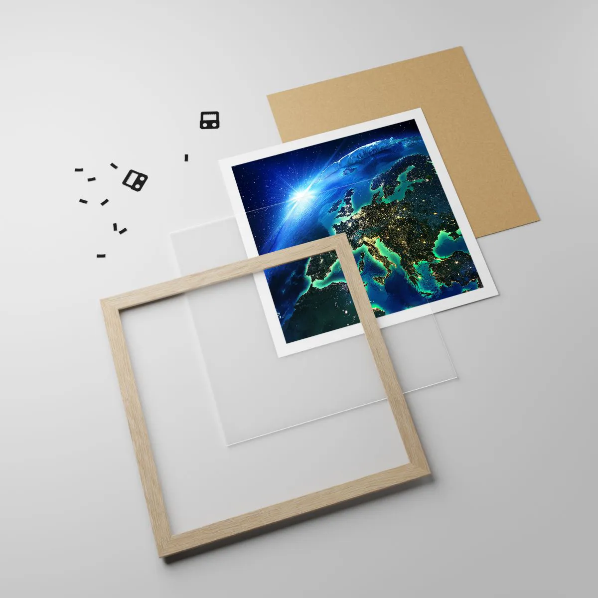 Plakat i ramme af lyst egetræ - Et funklende Europa - 30x30 cm