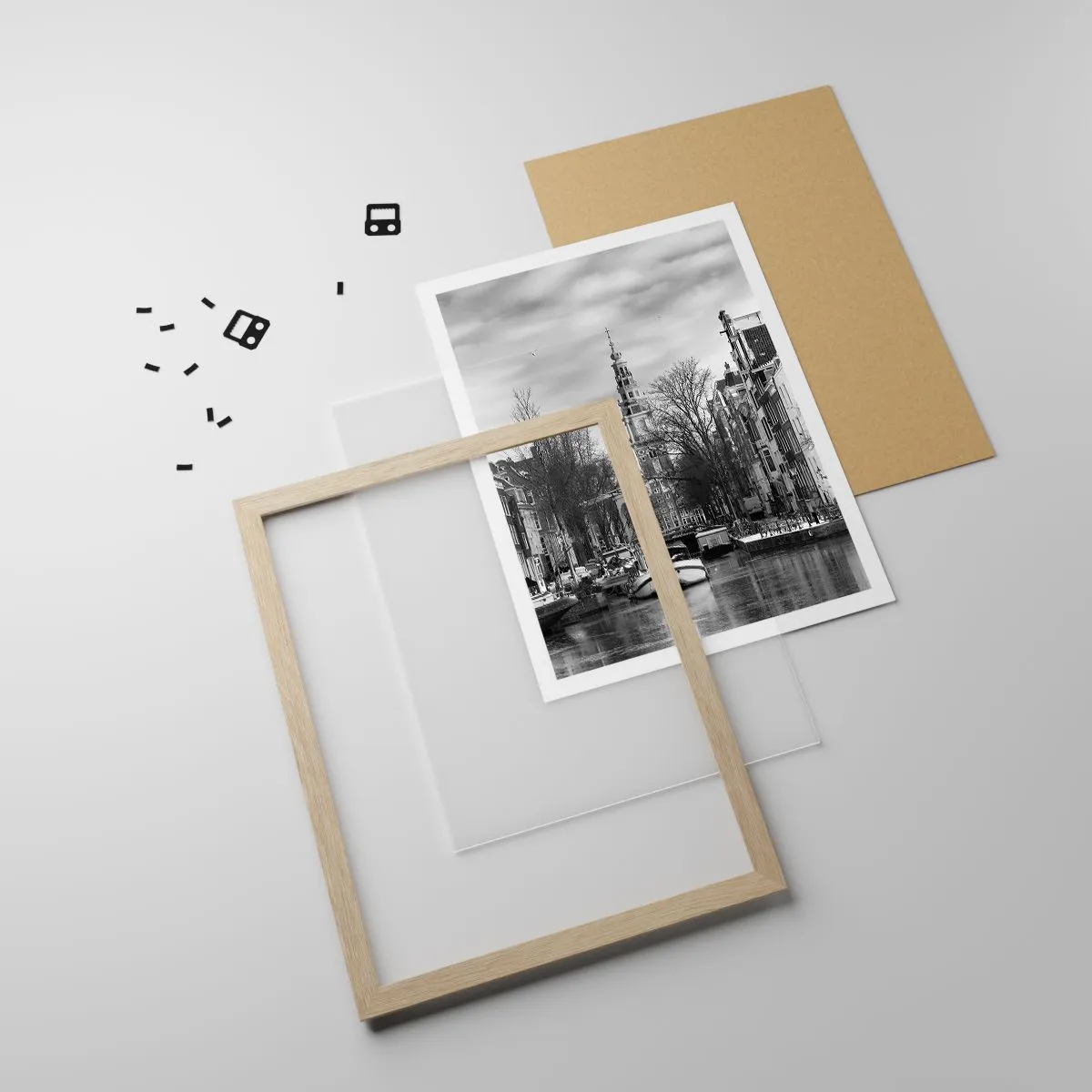 Poster in einem Rahmen aus heller Eiche - Amsterdamer Atmosphäre - 70x100 cm