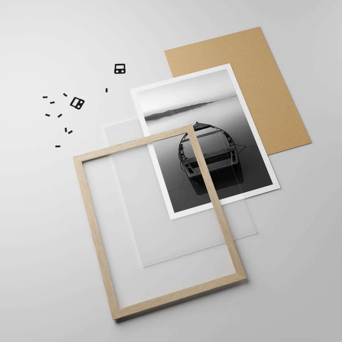 Plakat i ramme af lyst egetræ - Længsel og melankoli - 61x91 cm