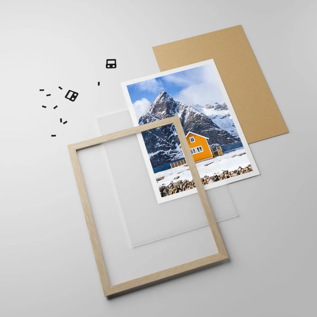 Poster in einem Rahmen aus heller Eiche - Skandinavische Feiertage - 50x70 cm