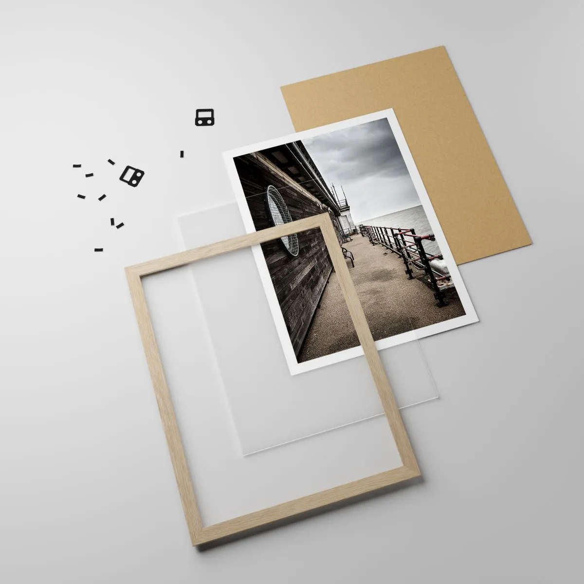 Plakat i ramme af lyst egetræ - Tiden er gået i stå - 50x70 cm