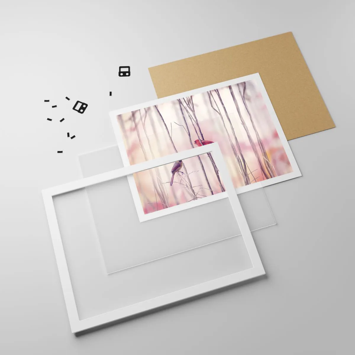 Plakat i hvid ramme - Fortællingen om den lyserøde skov - 91x61 cm