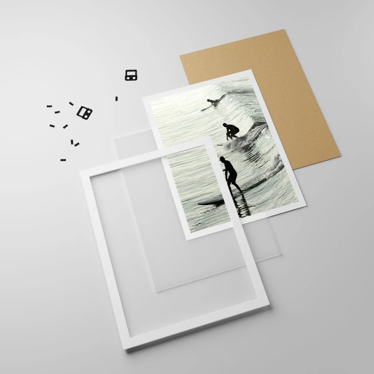 Poster in einem weißen Rahmen - Gegen die Welle - 50x70 cm