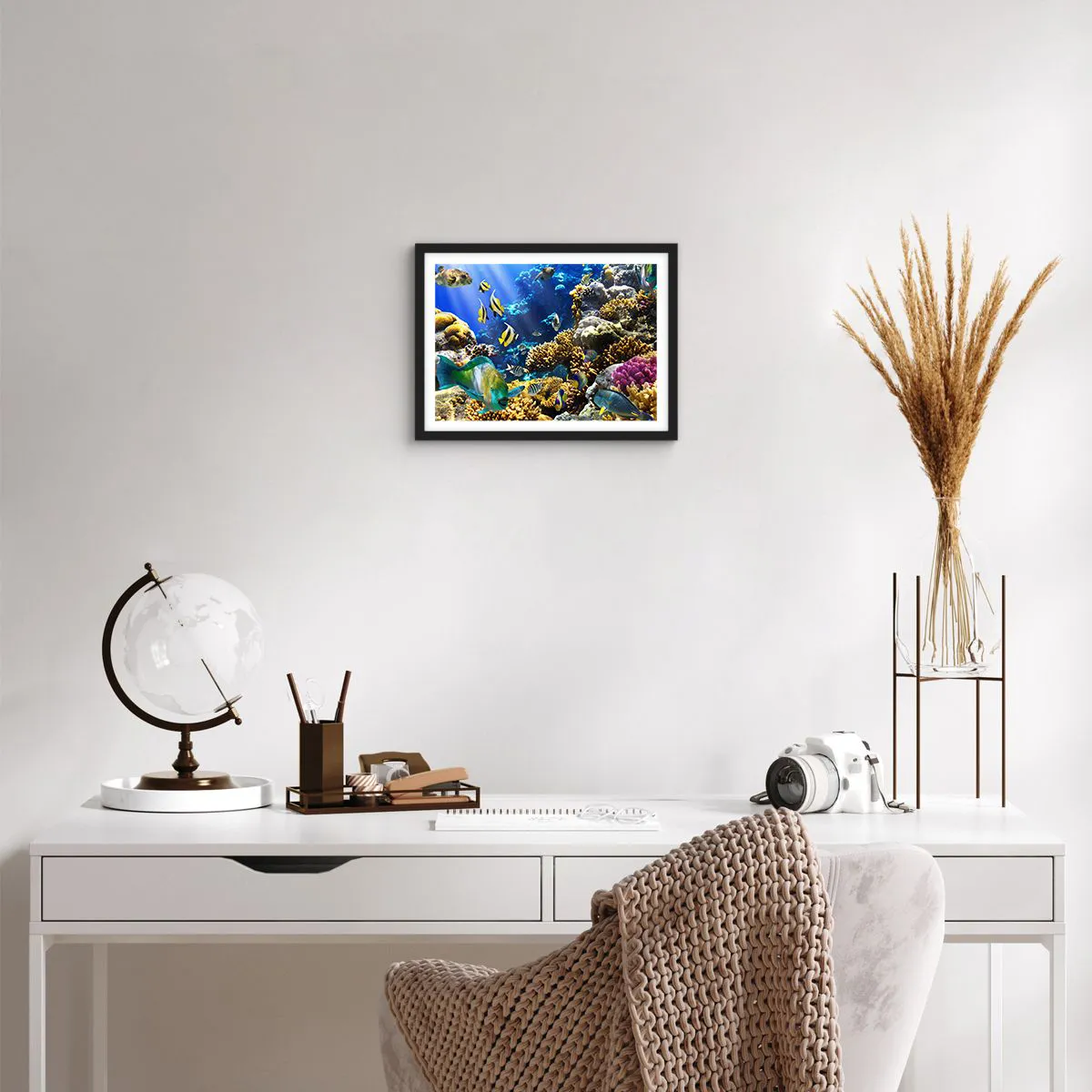 Poster in cornice nera - Traffico intenso sulla via delle vacanze - 40x30 cm