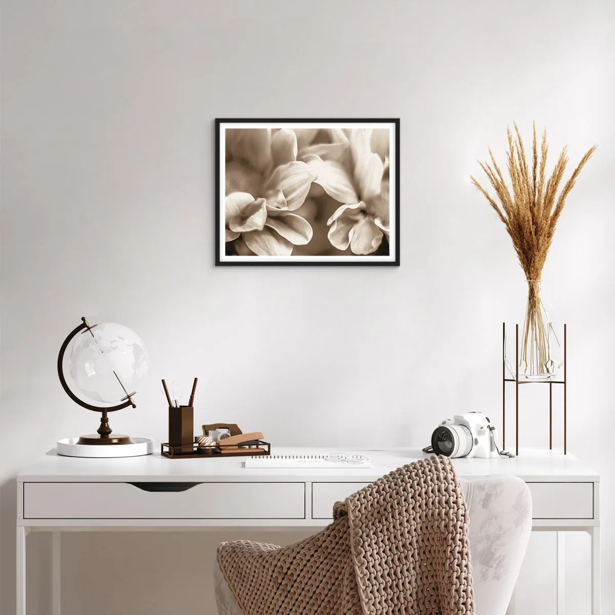 Póster en marco negro - Suave como una sonrisa - 50x40 cm