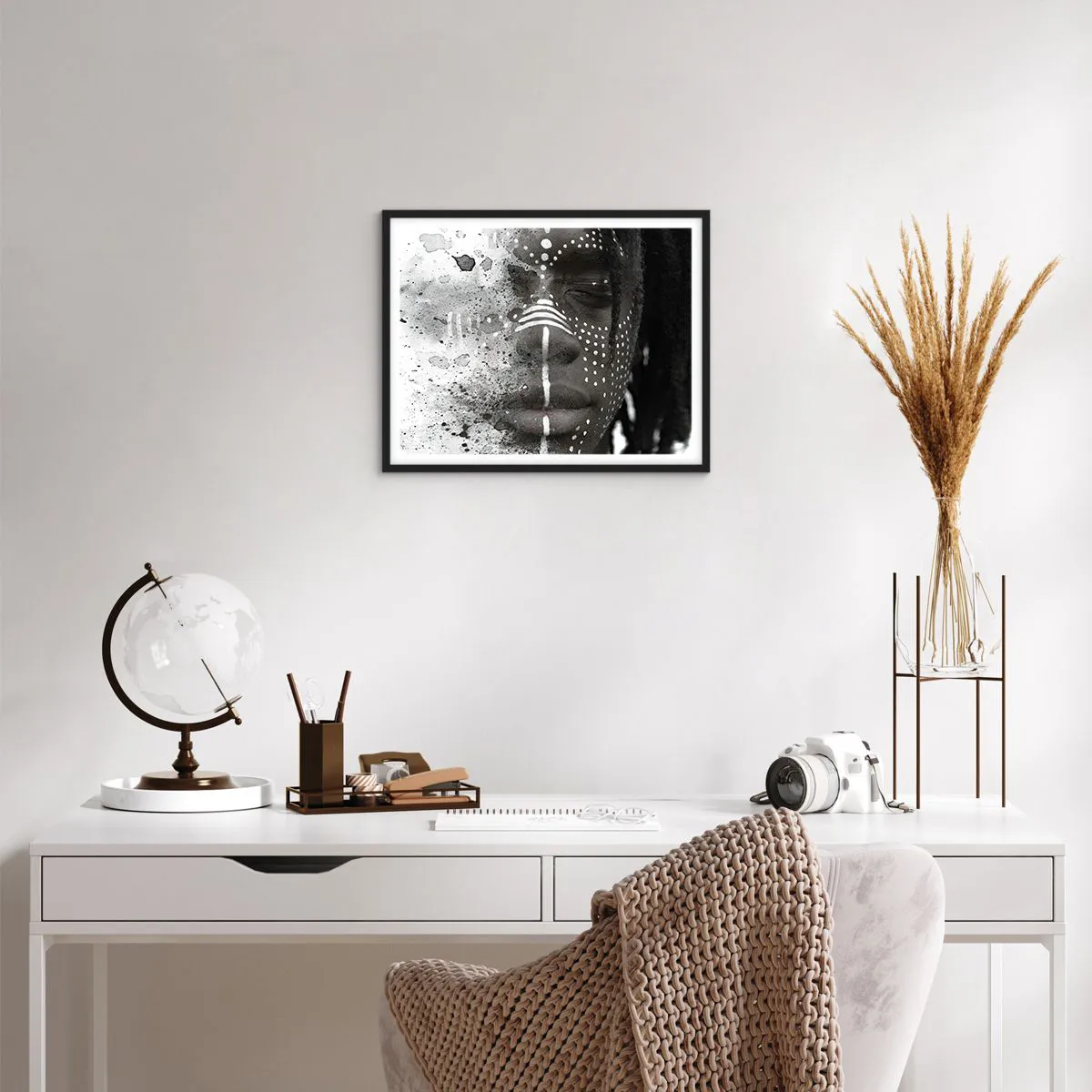 Poster in einem schwarzem Rahmen - Entdecke den Urgeist - 50x40 cm