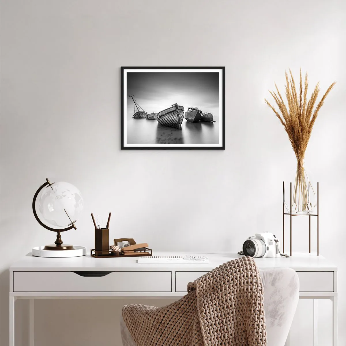 Poster in black frame - Now Only a Memory - 50x40 cm