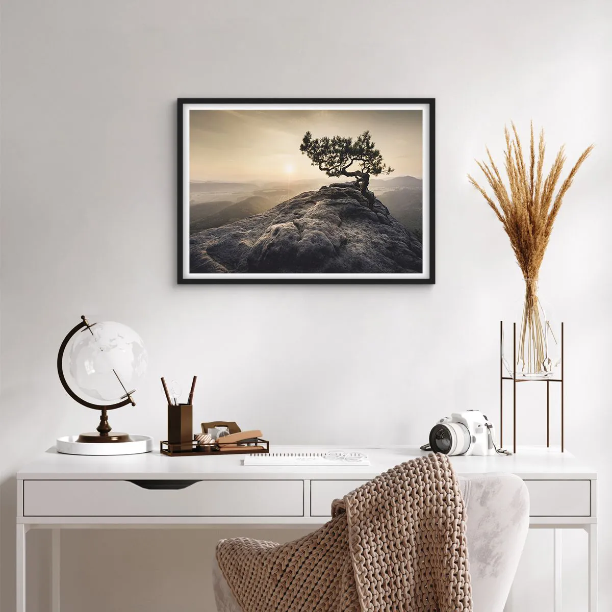 Plakat i sort ramme - Livet vinder altid - 70x50 cm