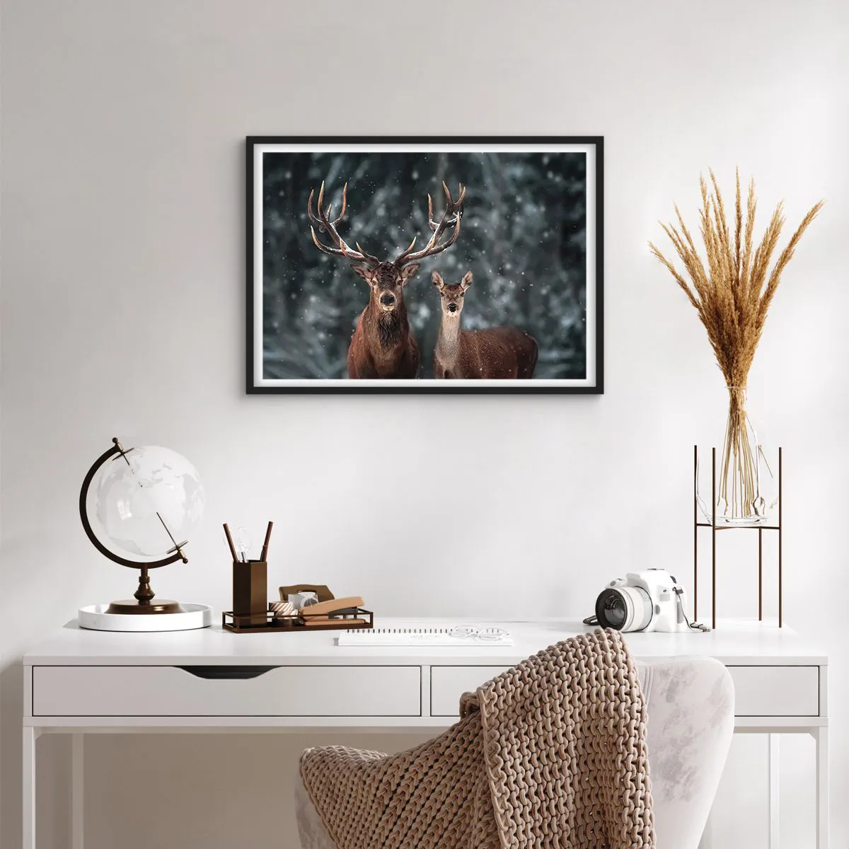 Pôster com moldura preta - O senhor da floresta com sua esposa - 70x50 cm