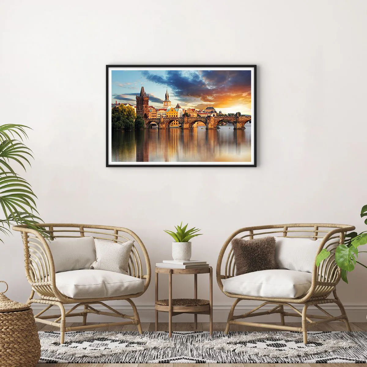 Plakat w czarnej ramie - Piękna od wieków - 91x61 cm