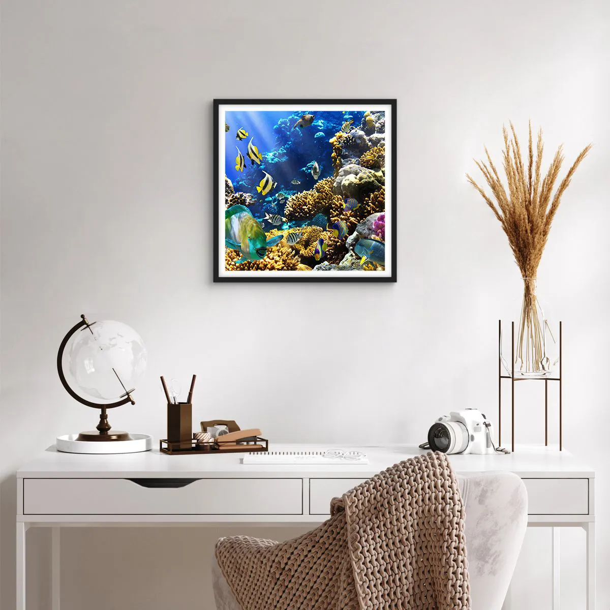 Poster in cornice nera - Traffico intenso sulla via delle vacanze - 40x40 cm