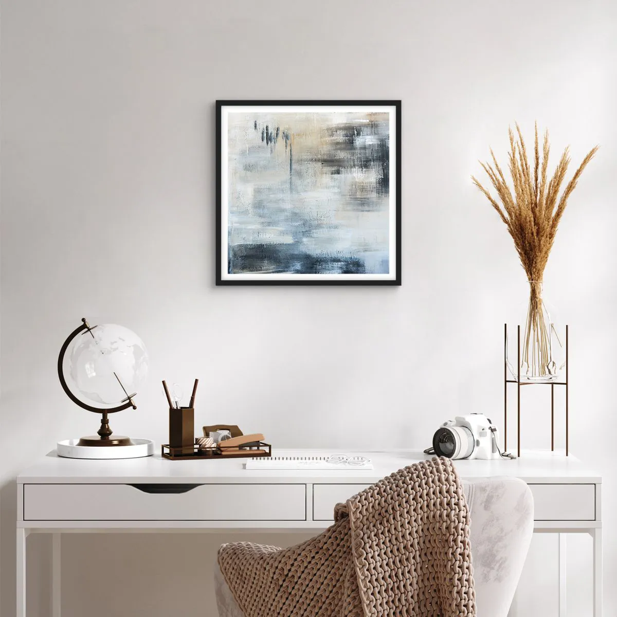 Plagát v čiernom ráme - Za závojom modrej - 50x50 cm