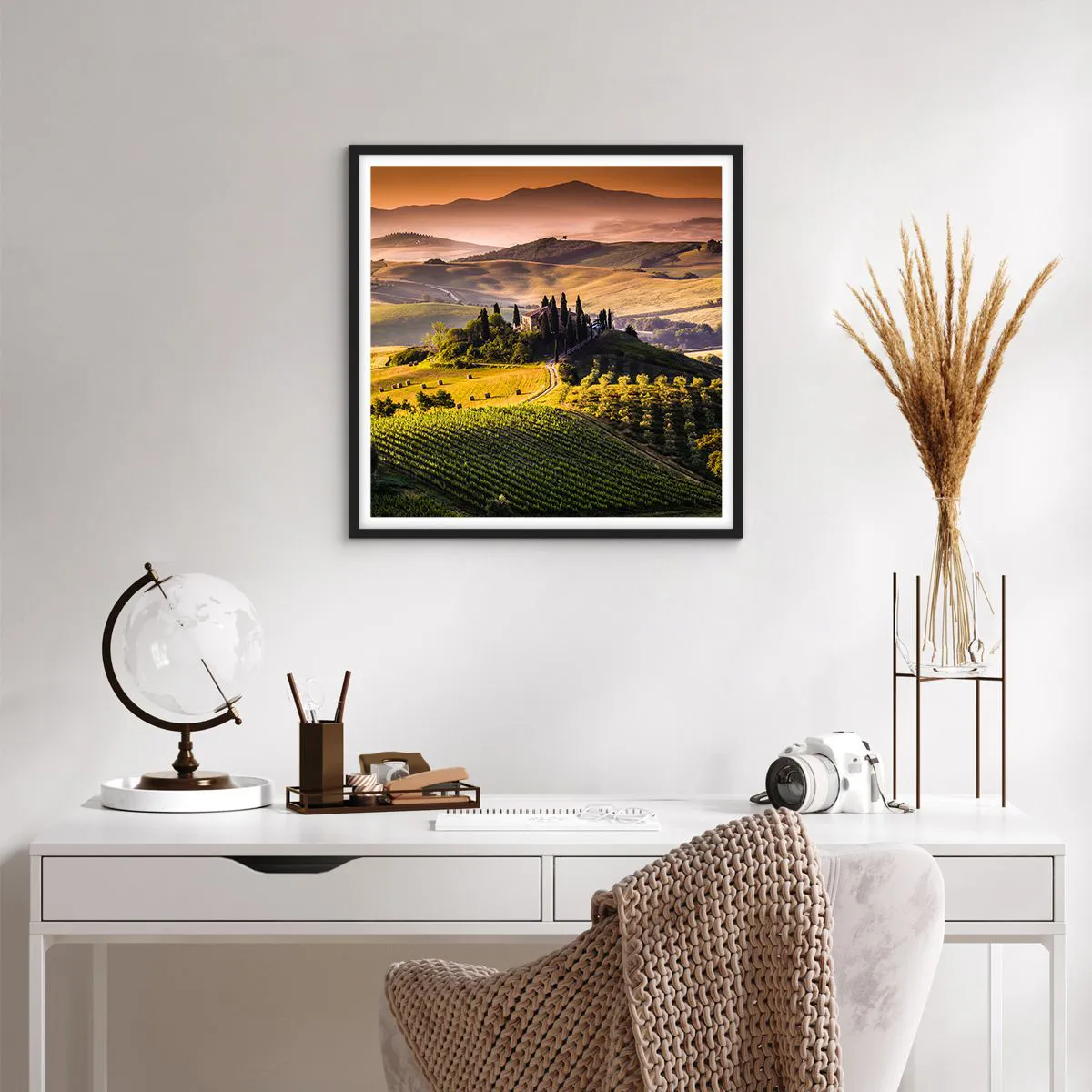 Affiche dans un cadre noir - Poster - Arcadie - le paysage toscan - 60x60 cm
