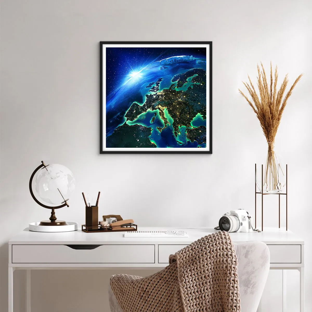 Poster in einem schwarzem Rahmen - Funkelndes Europa - 60x60 cm