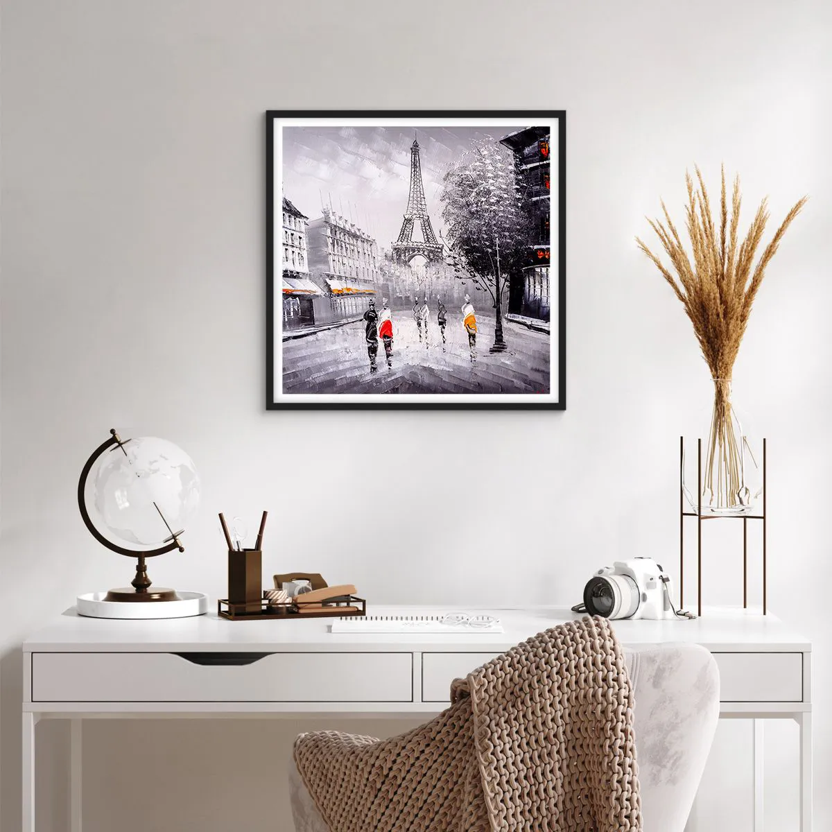 Plakat w czarnej ramie - Paryska przechadzka - 60x60 cm