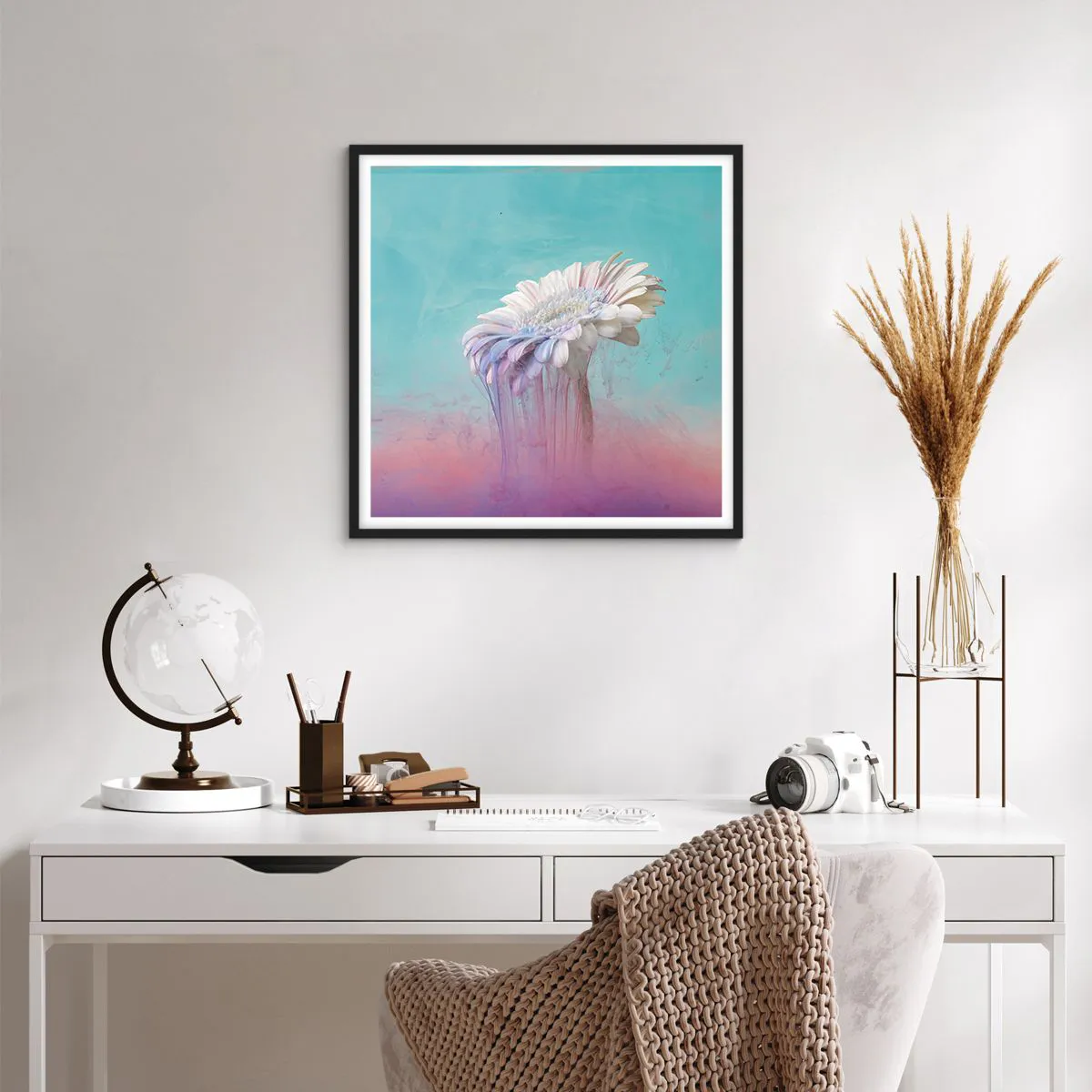 Plakat i sort ramme - Blomster efter døden - 60x60 cm