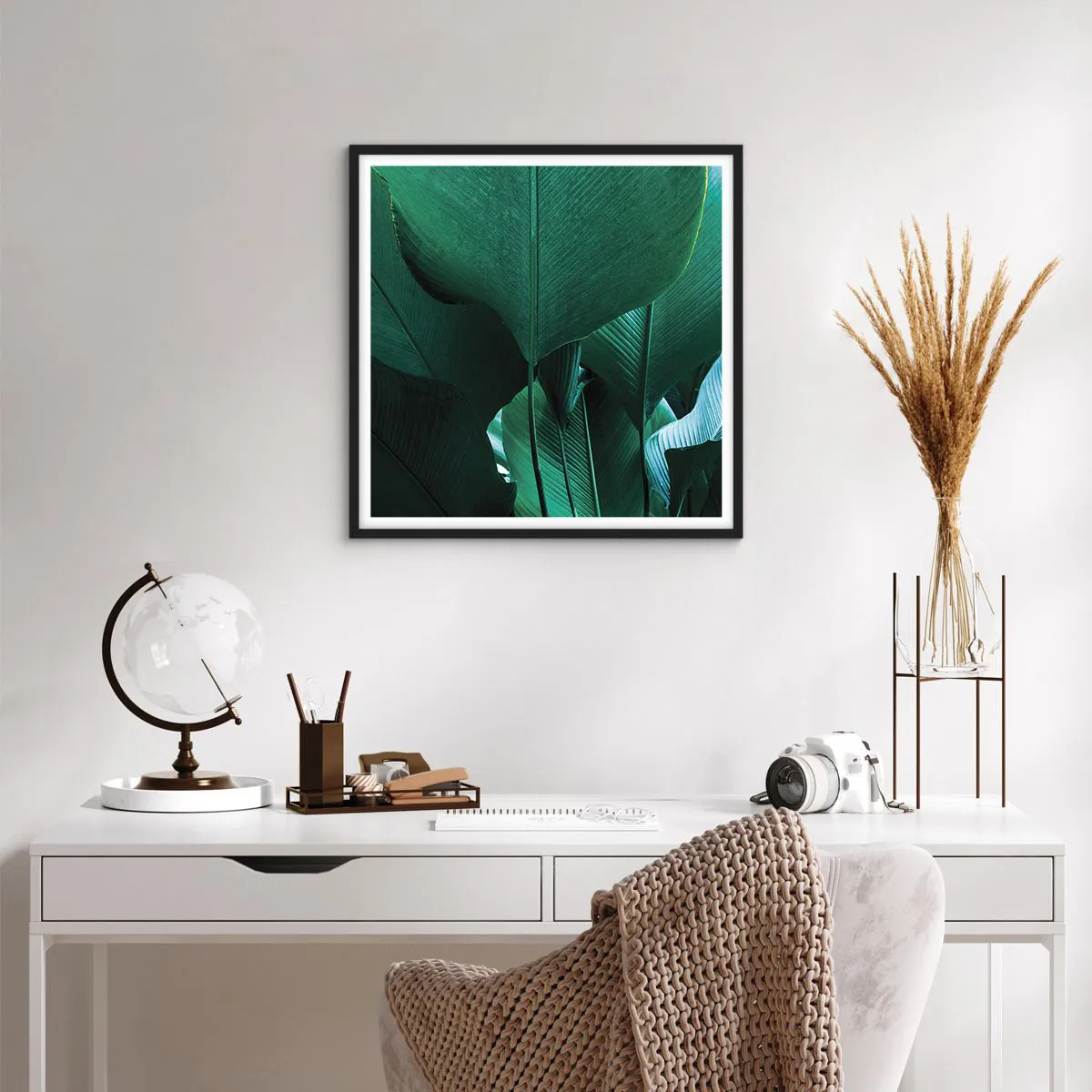 Plakat i sort ramme - Mod lyset - 60x60 cm