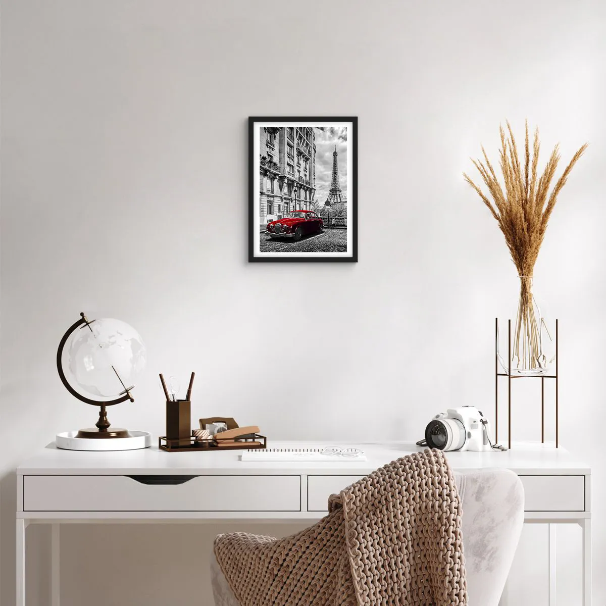 Plakat i sort ramme - Rovdyr i byen - 30x40 cm