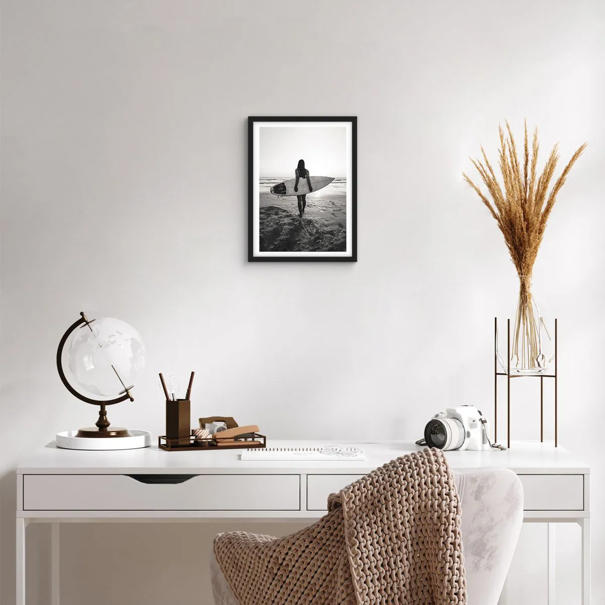 Poster in black frame - Daughter of Sea Wave - 30x40 cm