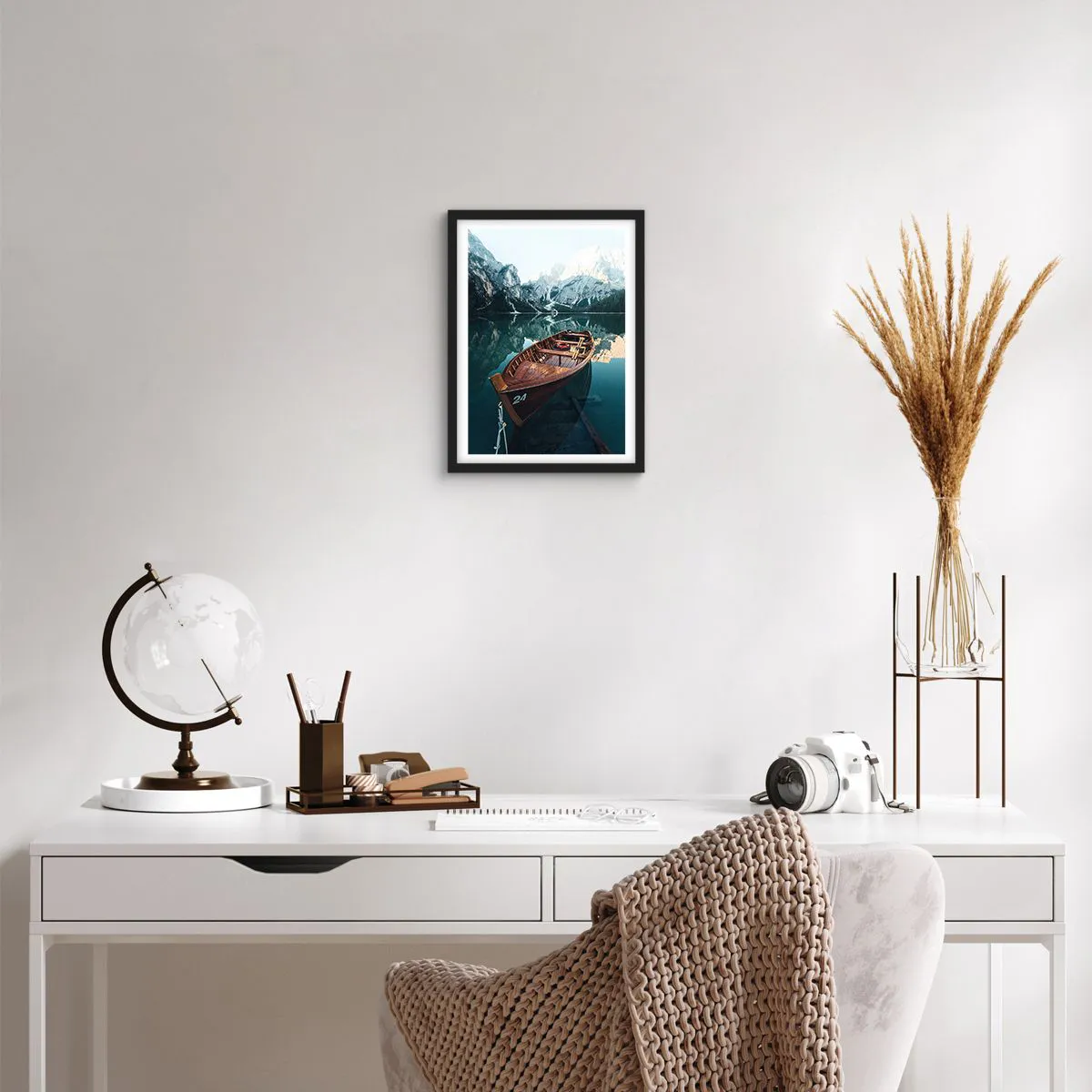 Plakat w czarnej ramie - Jak na szkle malowane - 30x40 cm