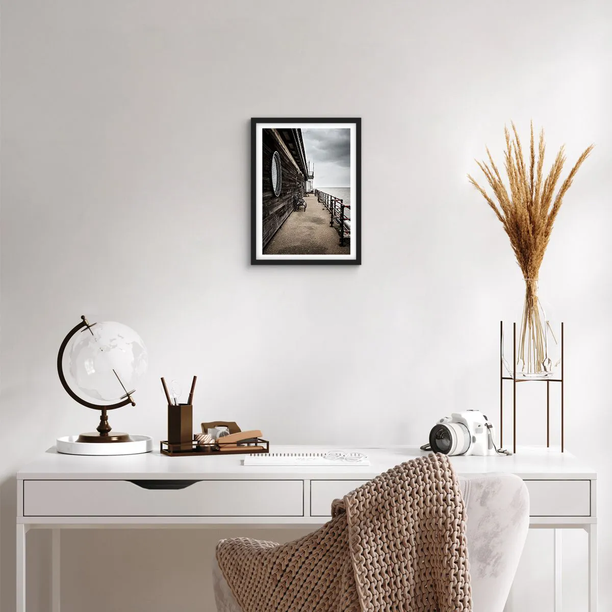 Poster in einem schwarzem Rahmen - Die Zeit blieb stehen - 30x40 cm