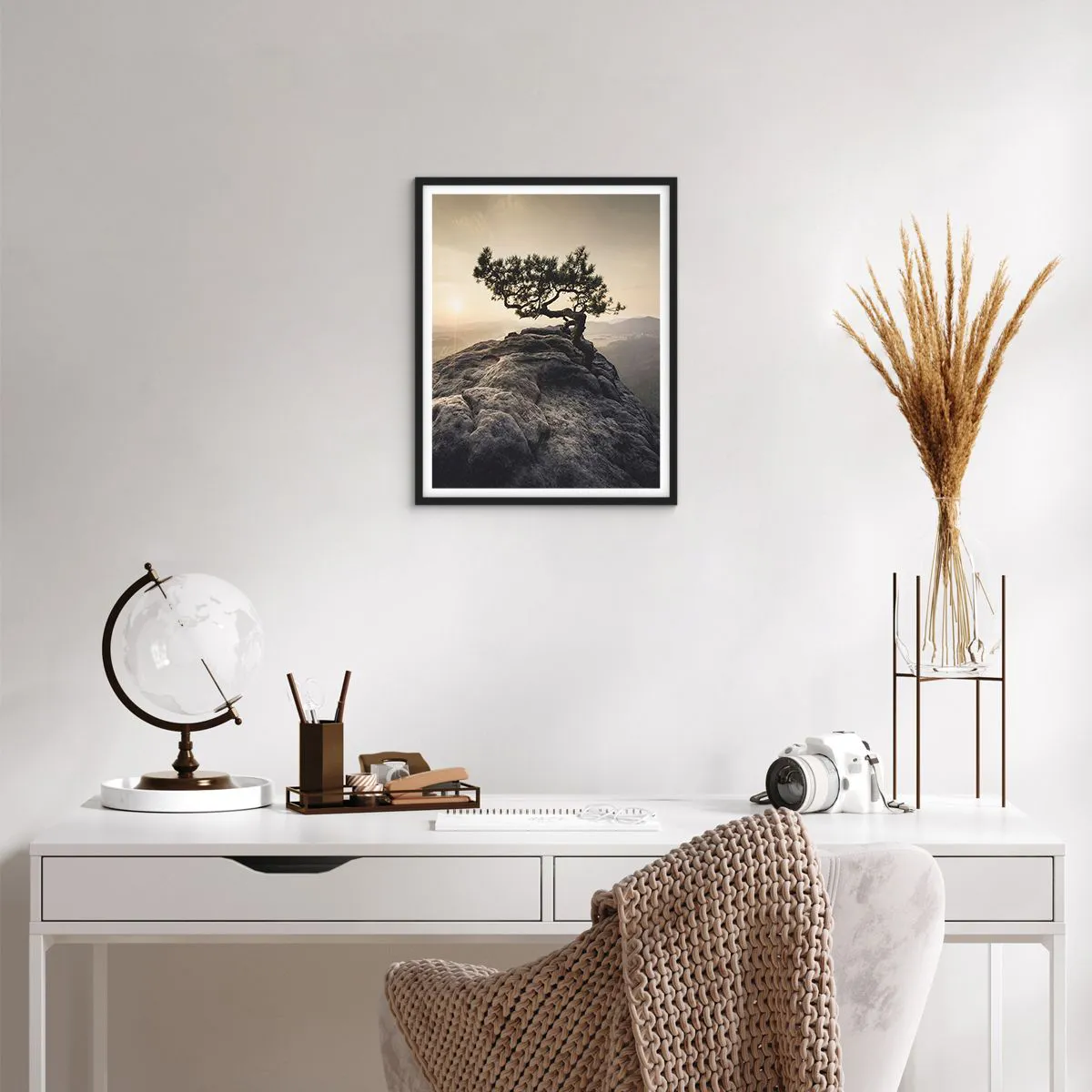 Poster in een zwarte lijst - Het leven wint altijd - 40x50 cm