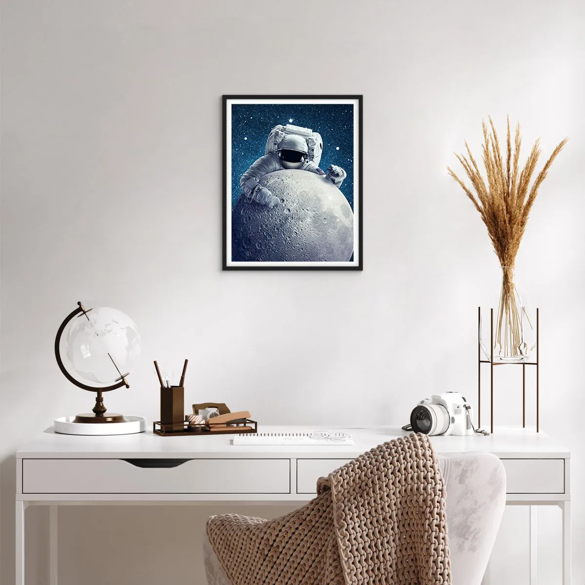 Affiche dans un cadre noir - Poster - Comique de l'espace - 40x50 cm