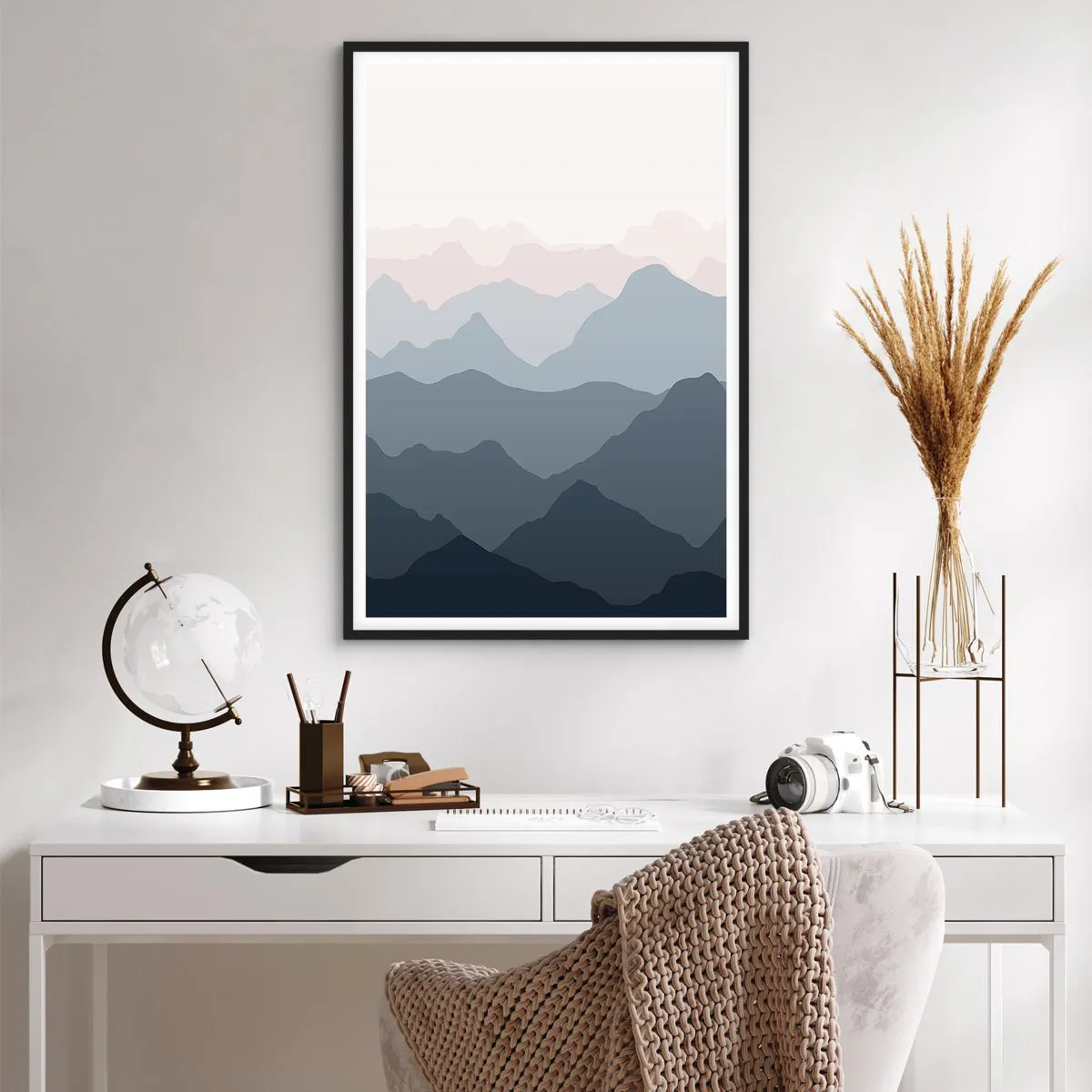 Plakat i sort ramme - Bølger af bjerge - 61x91 cm