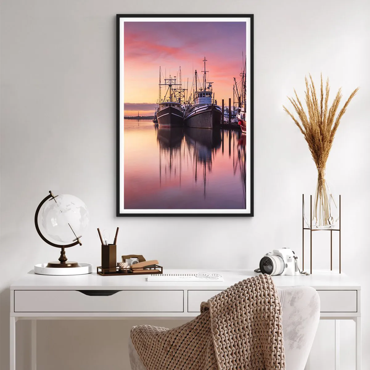 Plakat i sort ramme - Før den næste dag - 61x91 cm