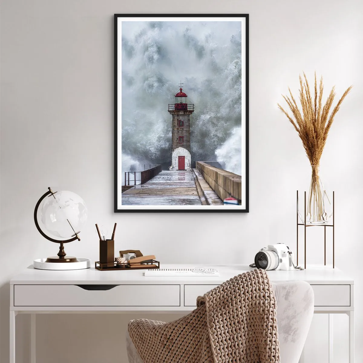 Poszter fehér keretben - A vizek ordítása, a vihar zaja - 61x91 cm