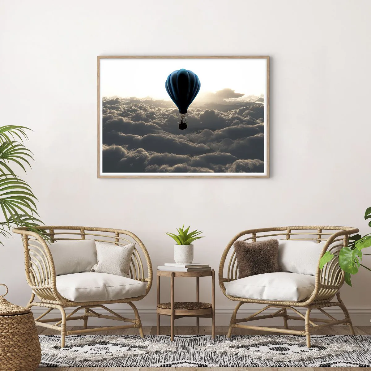 Affiche dans un chêne clair - Poster - Un vagabond au dessus des nuages - 100x70 cm