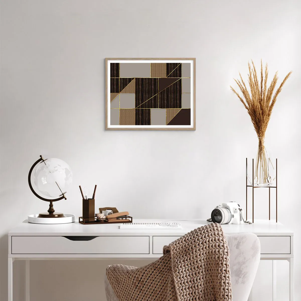 Plakat i ramme af lyst egetræ - En mosaik af brune og gyldne farver - 50x40 cm