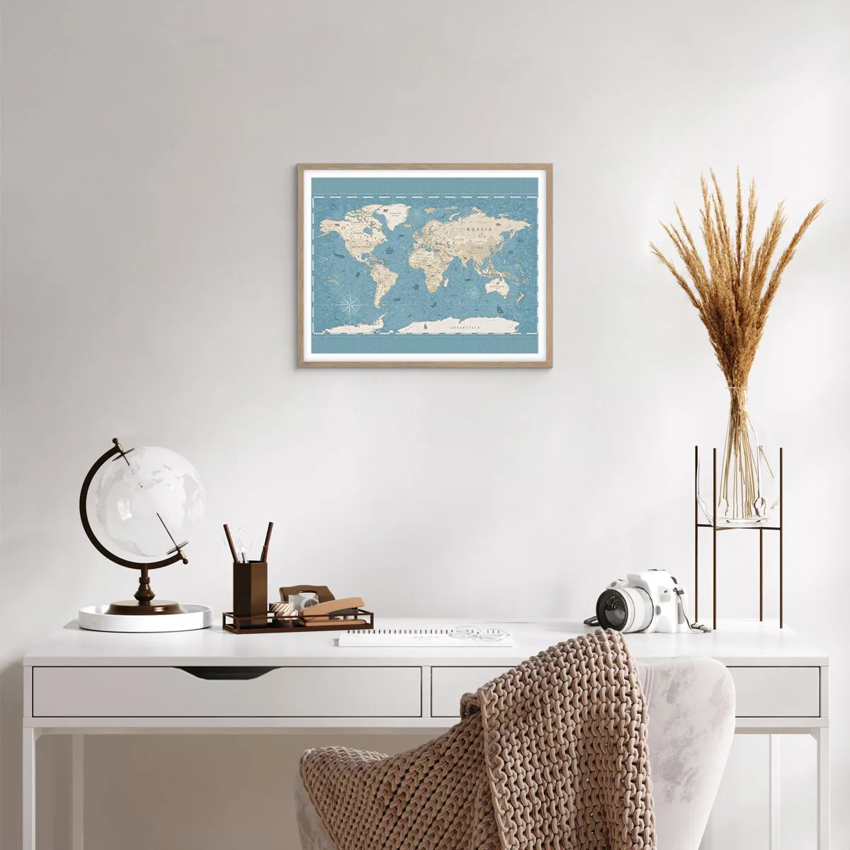 Plakat i ramme af lyst egetræ - En verden inden for rækkevidde - 50x40 cm