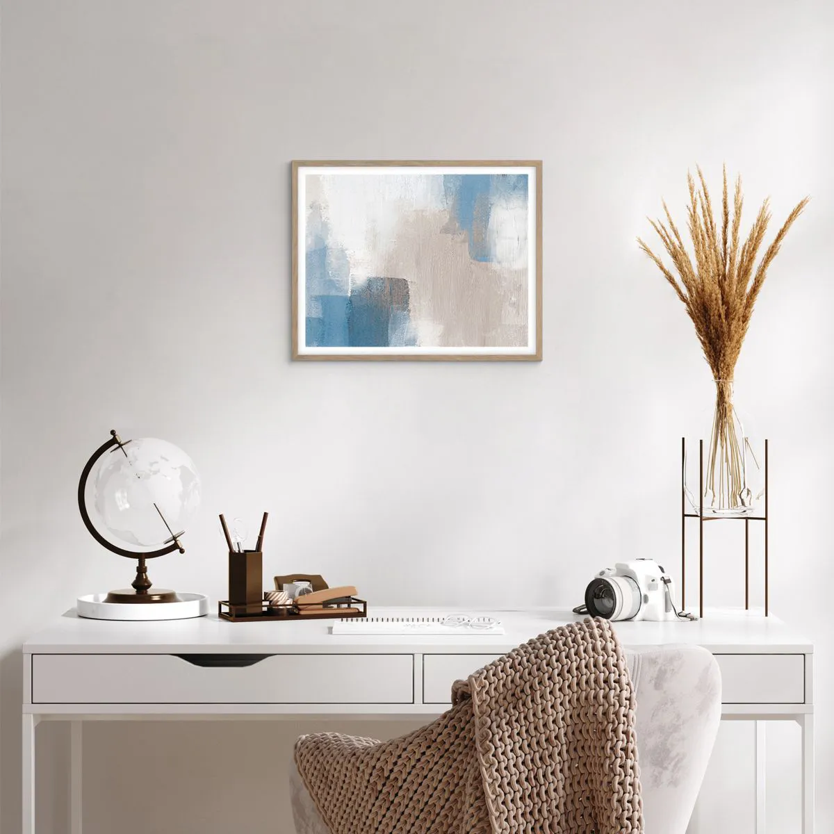 Affisch i ram av ljusek - Rosa abstraktion bakom en blå slöja - 50x40 cm