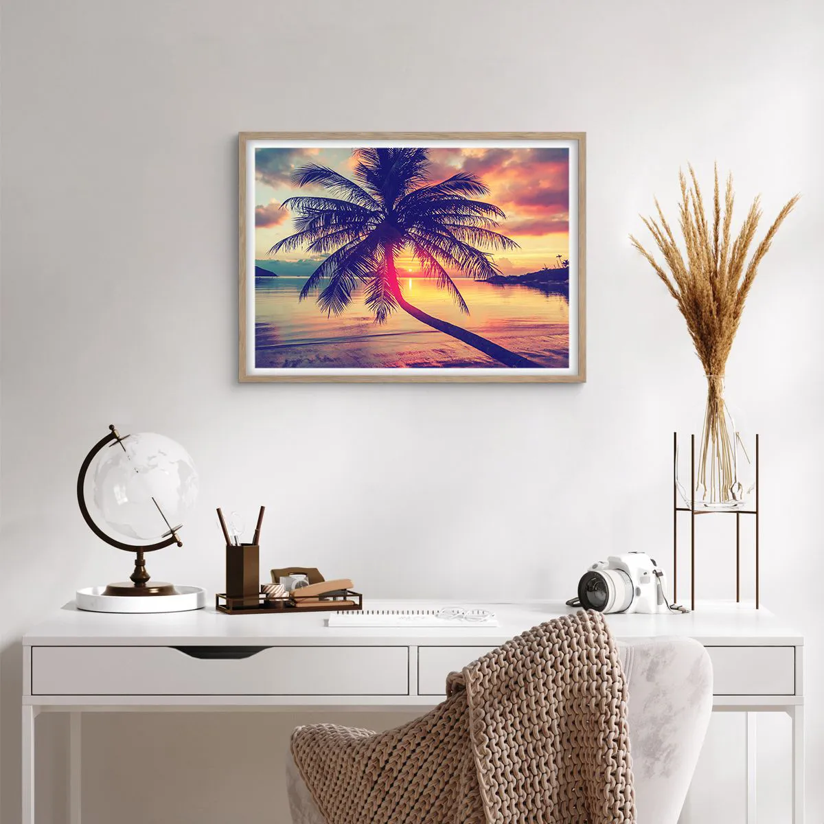 Affiche dans un chêne clair - Poster - Soirée sous les palmiers - 70x50 cm