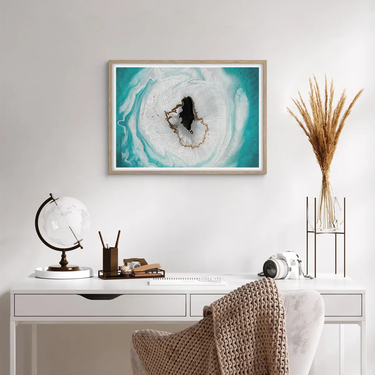 Poster in light oak frame - Into de Deep - 70x50 cm