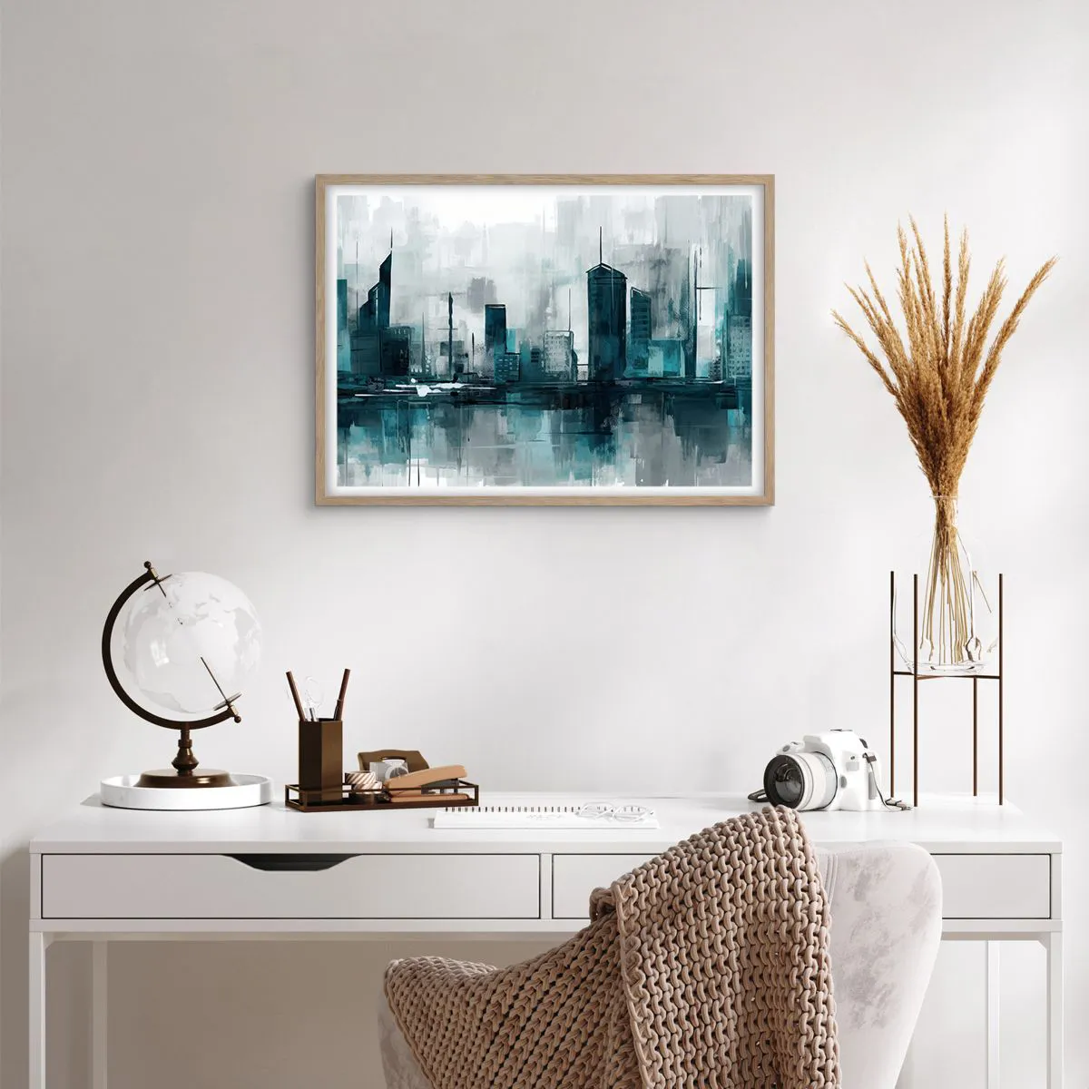 Een poster in een licht eiken lijst - Een stad in de kleur van regen - 70x50 cm