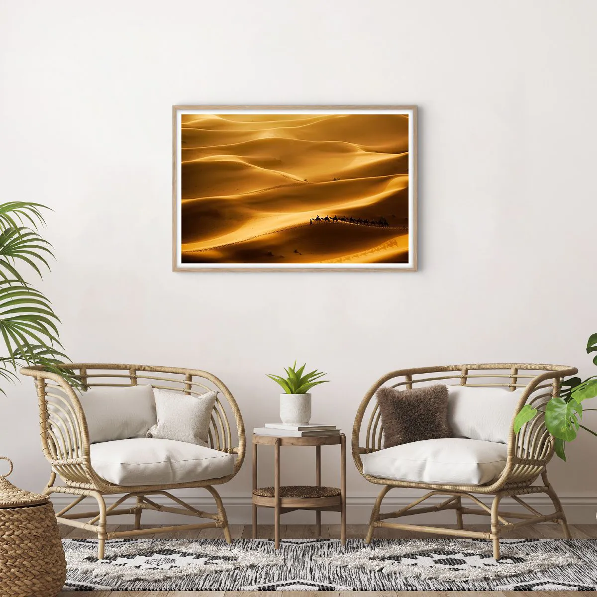 Poster in einem Rahmen aus heller Eiche - Wohnwagen in den Wüstenwellen - 91x61 cm