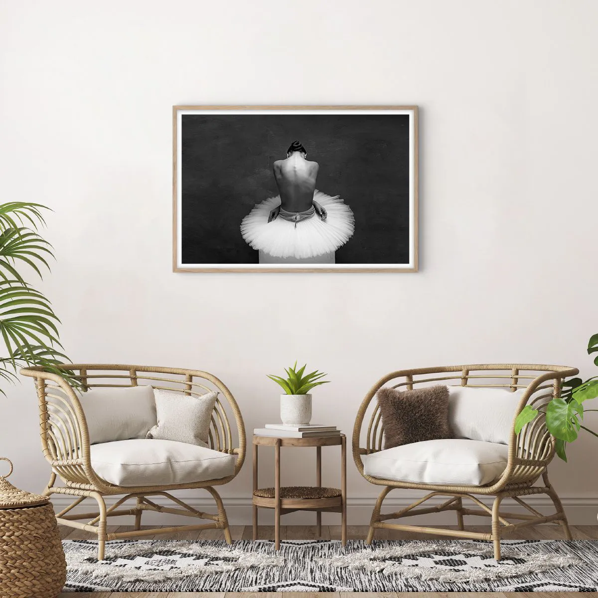 Poster in einem Rahmen aus heller Eiche - Es blüht gerade - 91x61 cm